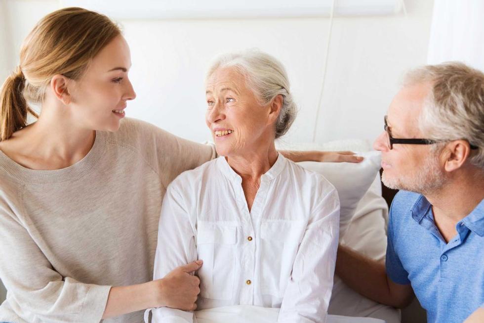 What is Alzheimer's and How to Help People with It